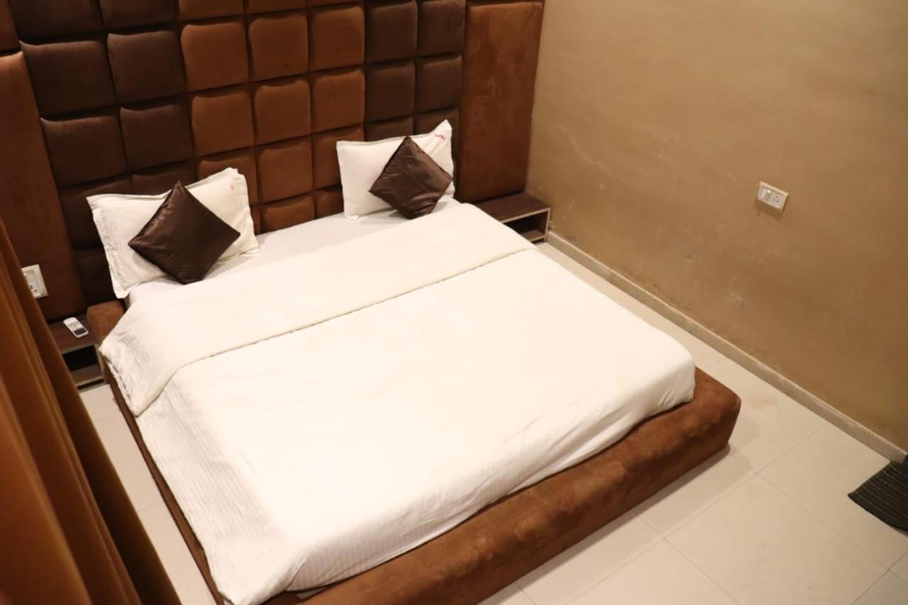 Trident Villas & Holidays Igatpuri Buitenkant foto